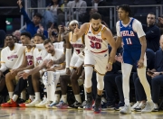 平博官网地址-NBA各队交易传闻不断，球员命运未卜的简单介绍